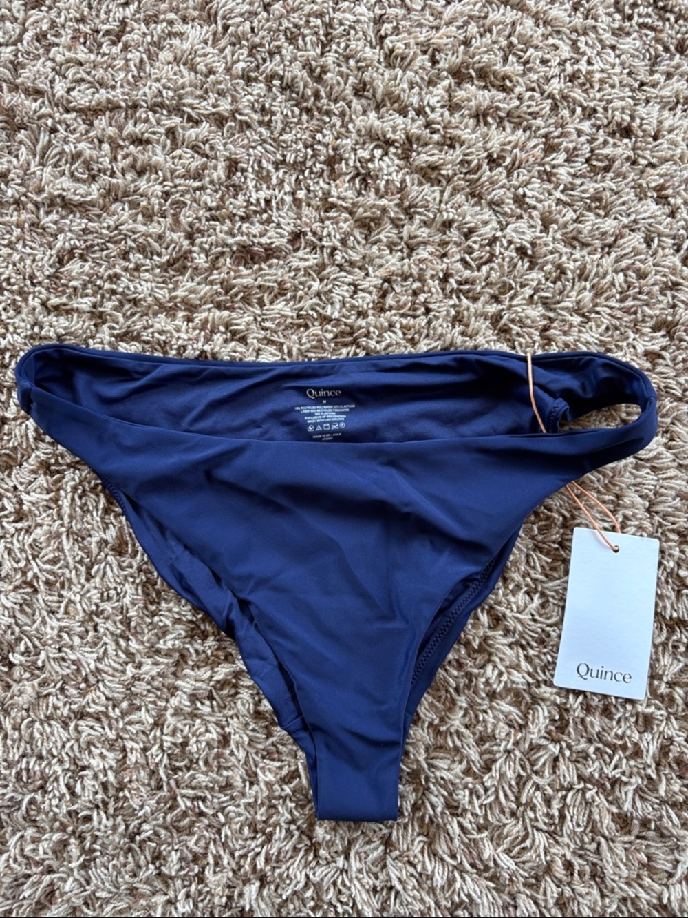 Quince low rise size medium navy bikini bottoms